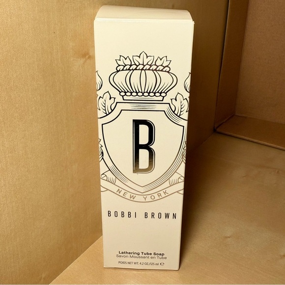NIB Bobbi Brown Lathering Tube Soap - 4.2 oz - Picture 6 of 12